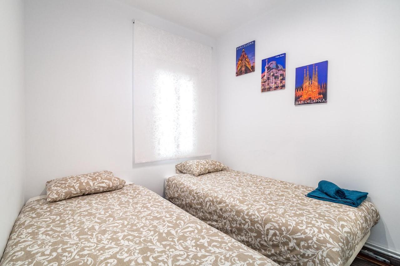 Lovely Apartment Barca 2 Sant Adria de Besos Luaran gambar